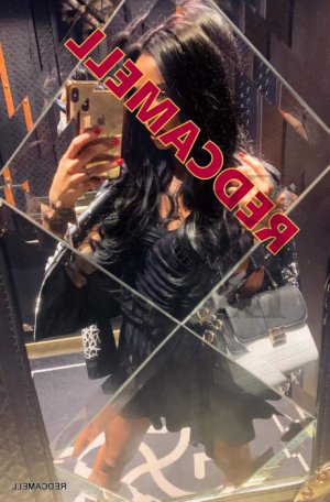 Einat outcall escort in Mount Holly