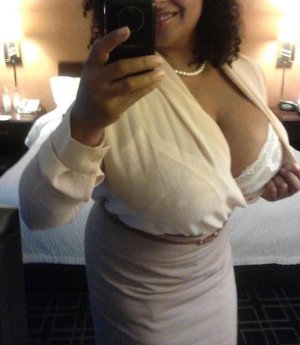 Noelly independent escort in Siloam Springs